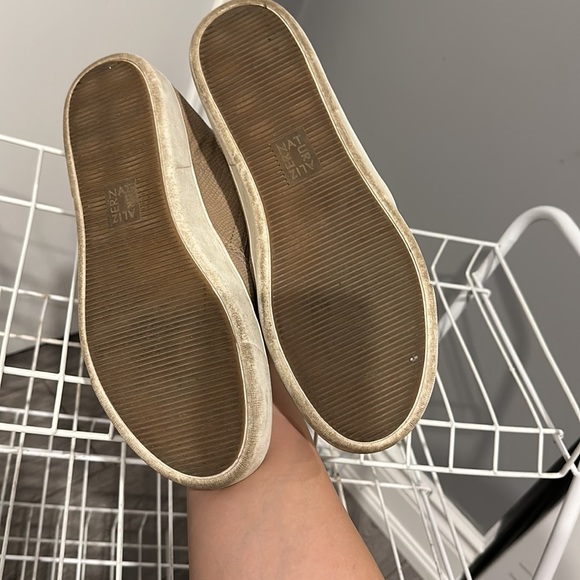 Naturalizer Slide on Shoes - Picture 5 of 5